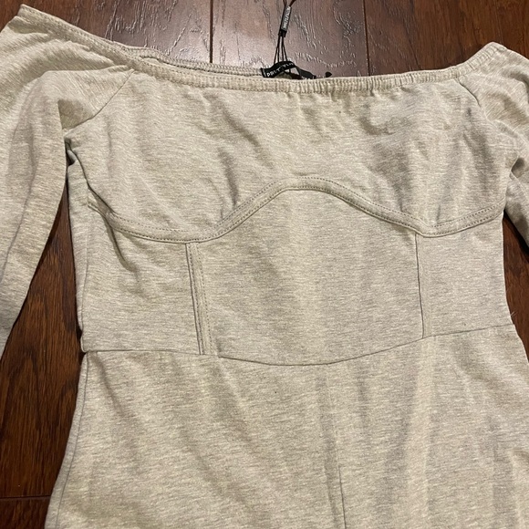 2 for 1 Pretty Little Thing Grey Unitards/Romper - Picture 10 of 15